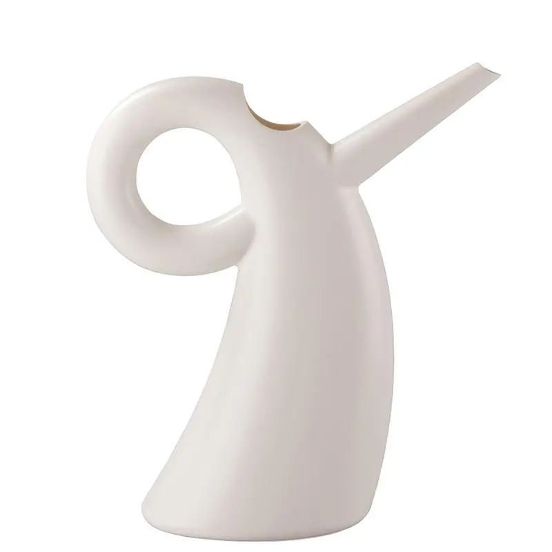 Diva Elegant Powder-Coated Watering Can 1