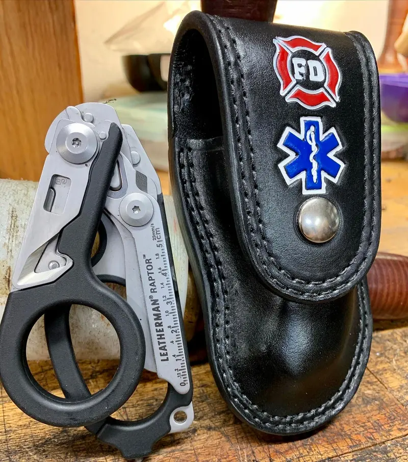Leatherman Raptor Holster – Lined Interior & Secure Flap 1