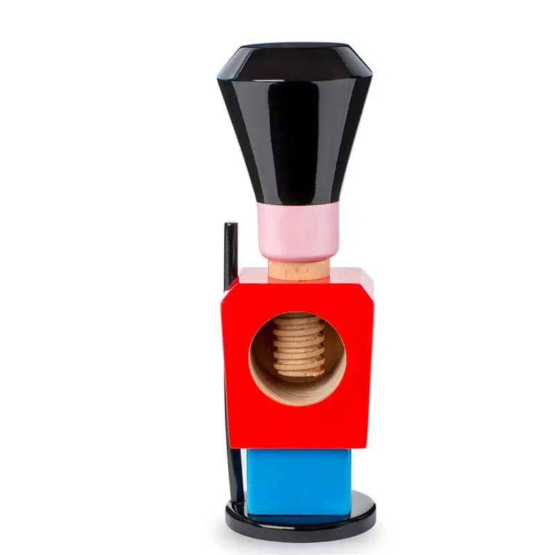The Guard Hussar Hand-Painted Nutcracker 1