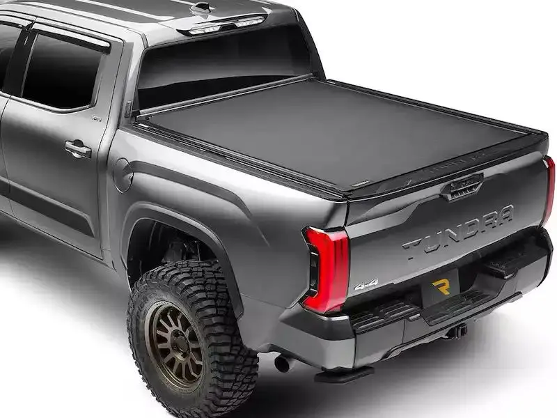 Bak Revolver X4S Hard Tonneau Cover – T-Slot Rail Mount For 2016–2024 Full-Size Trucks 1