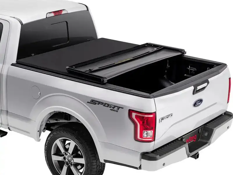 Extang Trifecta Signature 2.0 Tonneau Cover – Retractable Hard Cover For 2019–2023 Chevy Silverado/Sierra (5'9" Bed, Non-Carbonpro) 1